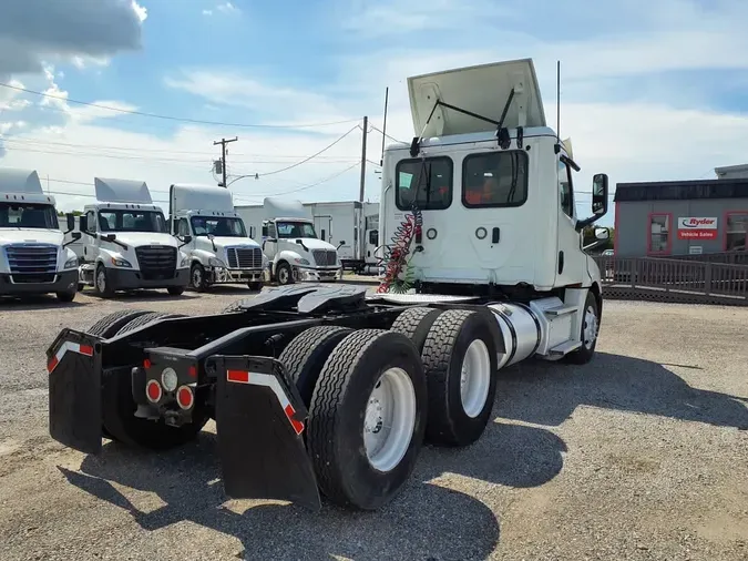 2020 FREIGHTLINER NEW CASCADIA PX12664