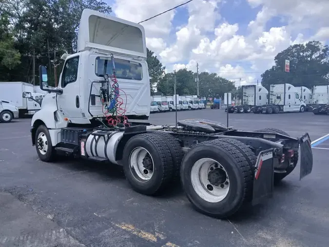 2019 NAVISTAR INTERNATIONAL LT625 DAYCAB T/A