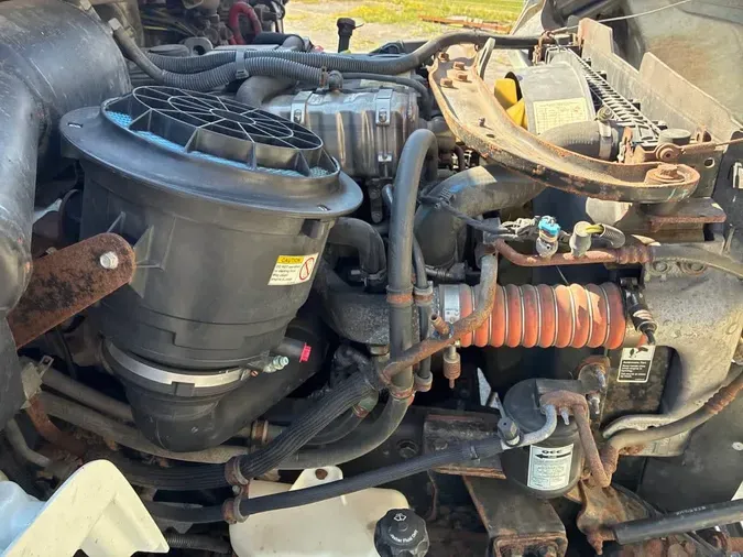2019 FREIGHTLINER/MERCEDES M2 106