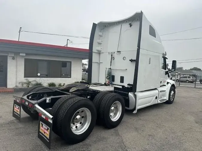 2022 Peterbilt 579