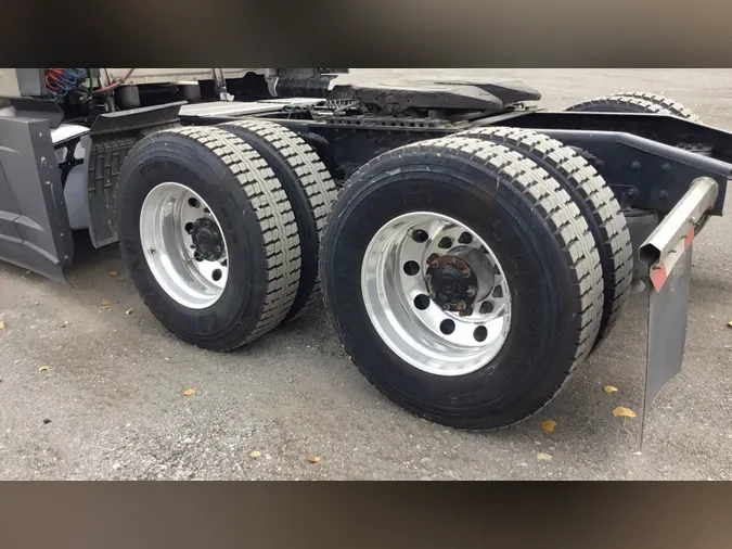 2024 Freightliner Cascadia 126