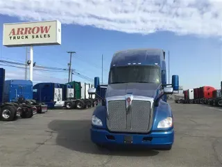 2021 KENWORTH T680