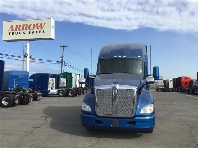 2021 KENWORTH T68068ede0384f21c046493adce1be3ffb12