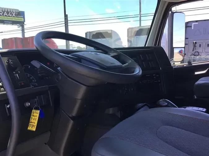 2022 VOLVO VNL64T76068f357d839c0530c329694de66fbe619