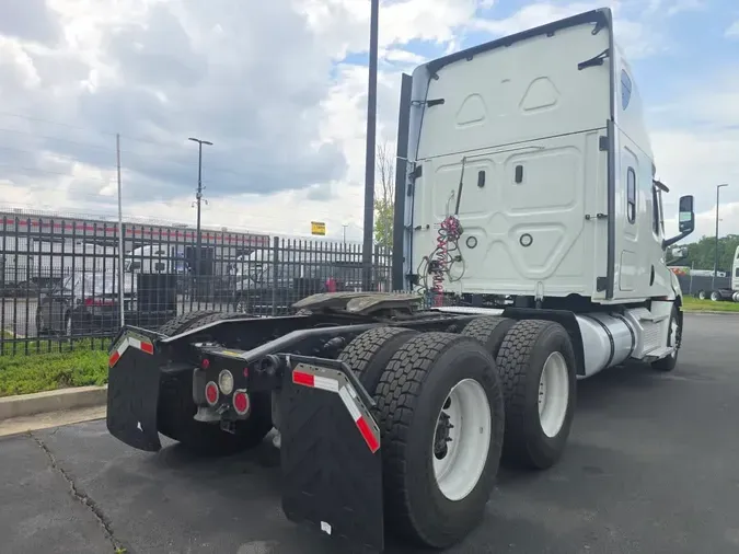 2022 FREIGHTLINER/MERCEDES NEW CASCADIA PX1266468f7fe001ff2a40cecbb4aee02e6b49a