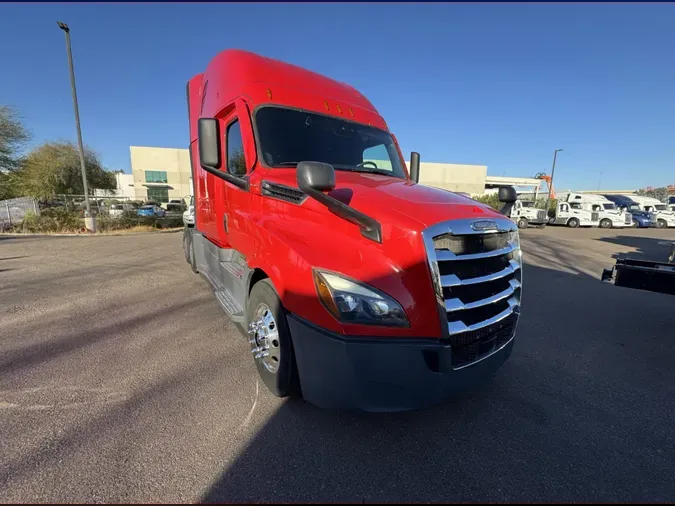 2021 Freightliner Cascadia