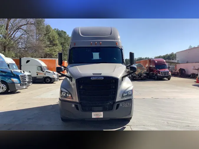 2024 Freightliner Cascadia