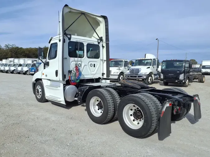 2019 FREIGHTLINER/MERCEDES CASCADIA 12568fc45423fe5cbe1d7a2cd3b90fa951a