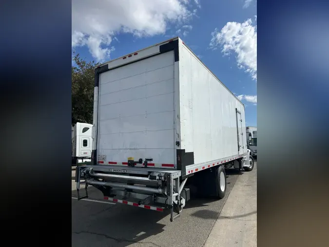 2019 FREIGHTLINER/MERCEDES M2 106