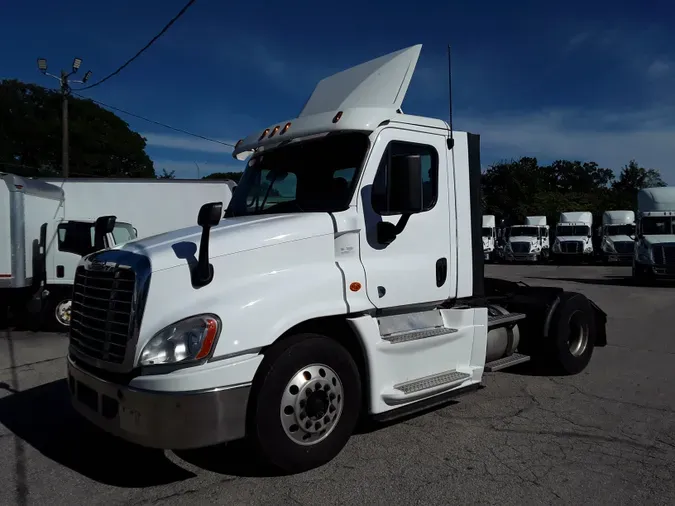 2017 FREIGHTLINER/MERCEDES CASCADIA 1256902d7d79d494f43d9cb59ba7c6a93f5