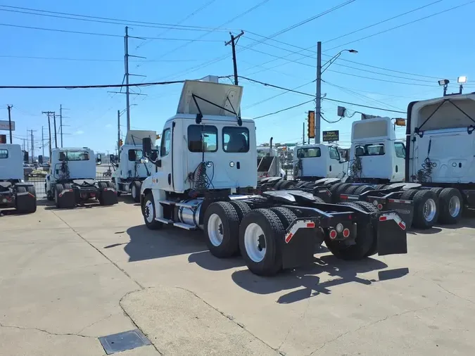 2020 FREIGHTLINER/MERCEDES CASCADIA 12569044cee933f87592b7b9024b83c1a04