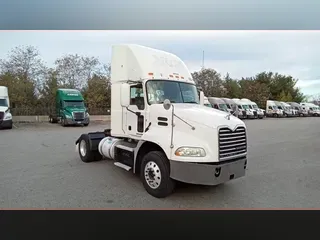 2018 Mack CXU (PINNACLE)