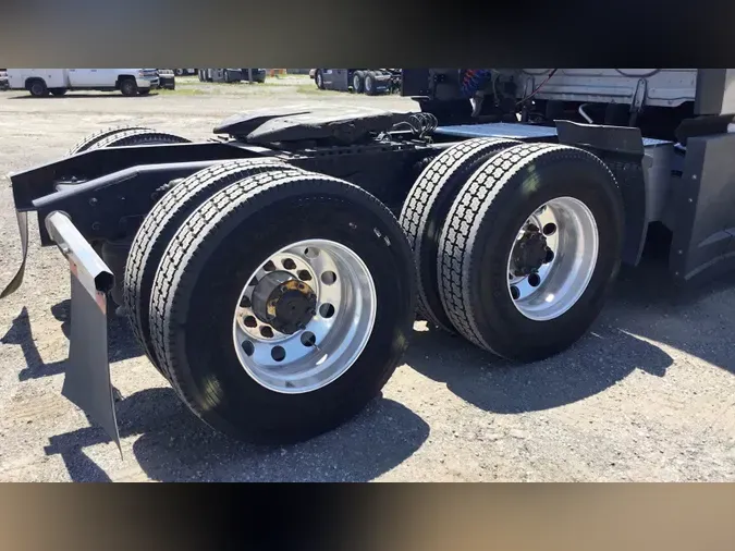 2025 Freightliner Cascadia 1266904ff84b414e85a2d6de7b33a2a47cd