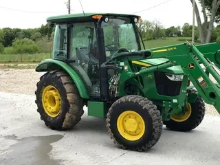 2018 John Deere 5075E