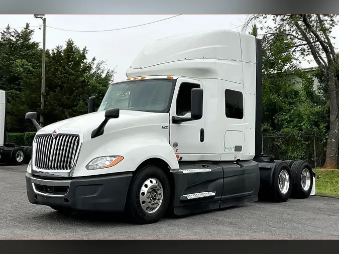 2022 INT LT625 6x4