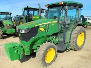 2018 John Deere 5100GN