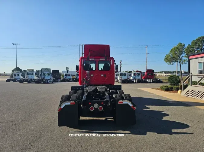 2019 FREIGHTLINER NEW CASCADIA 116