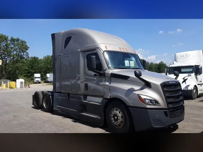 2023 Freightliner Cascadia 1266913b5808d07a9b88c8dd39035a05b55