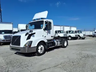 2016 VOLVO VNL42TRACTOR