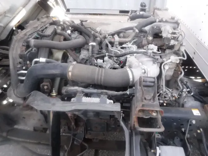 2018 ISUZU NPR HD