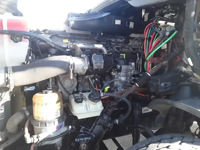 2019 FREIGHTLINER/MERCEDES CASCADIA 125691e21490b124d36a0c62a82ff726992