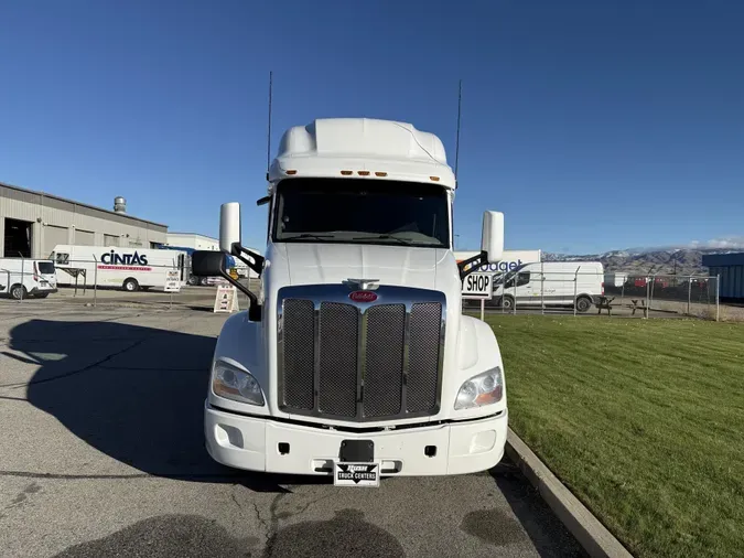 2022 Peterbilt 579