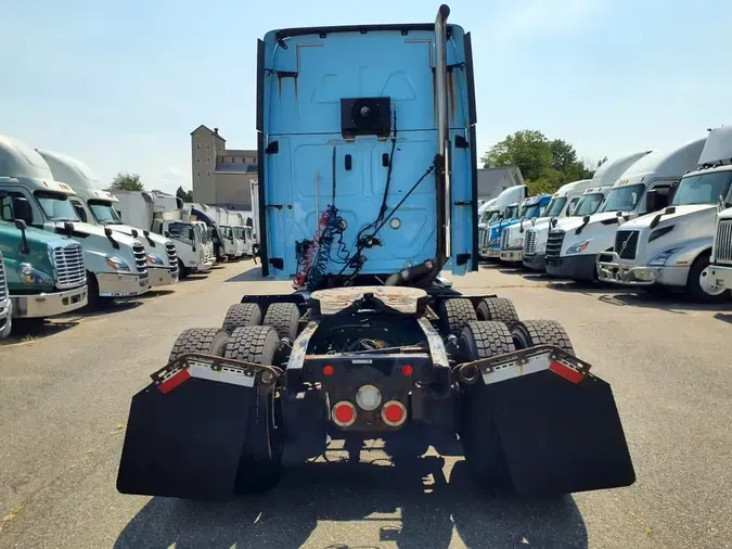 2018 FREIGHTLINER CASCADIA 125