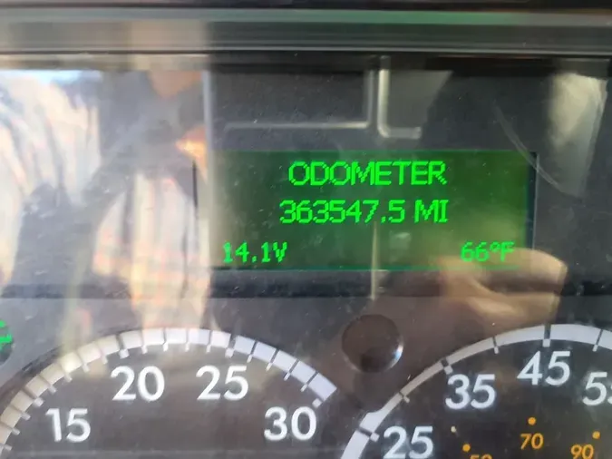 2020 FREIGHTLINER/MERCEDES M2 106