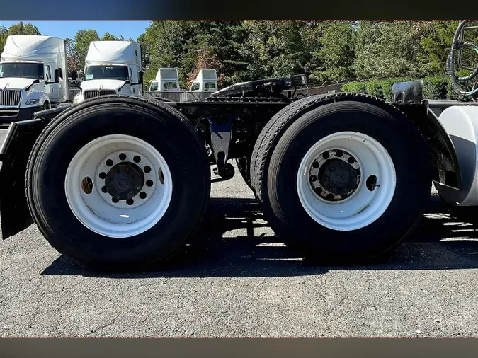 2019 INT LT625 6x46926a236c2e1c6d7406b4272da1c3cd9