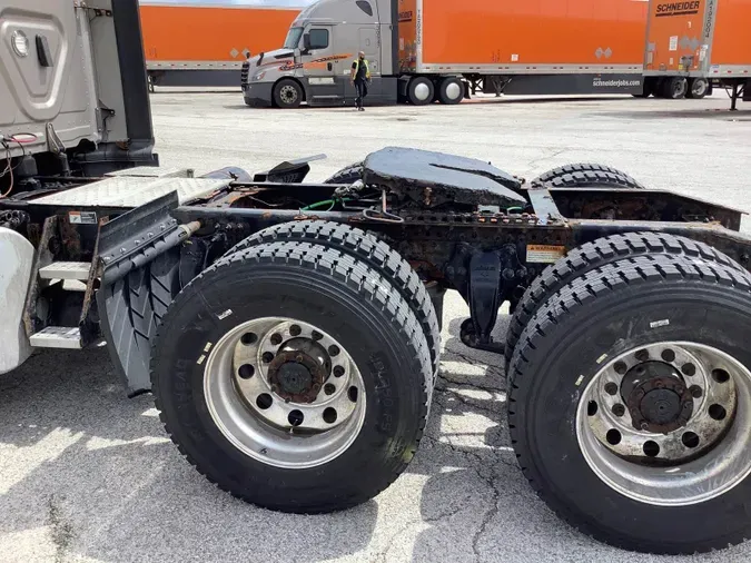 2019 Freightliner Cascadia 1266928abe40de30a95e7751d6538d29b91