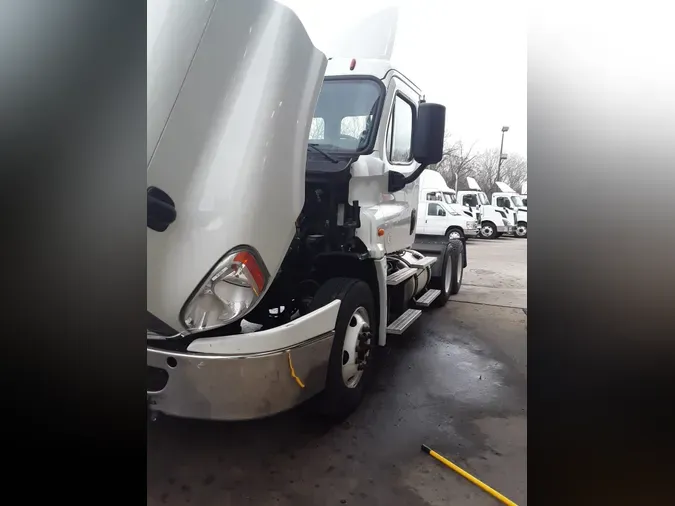 2019 FREIGHTLINER/MERCEDES CASCADIA 1256929d3496b99c2f5964c1405631f832f