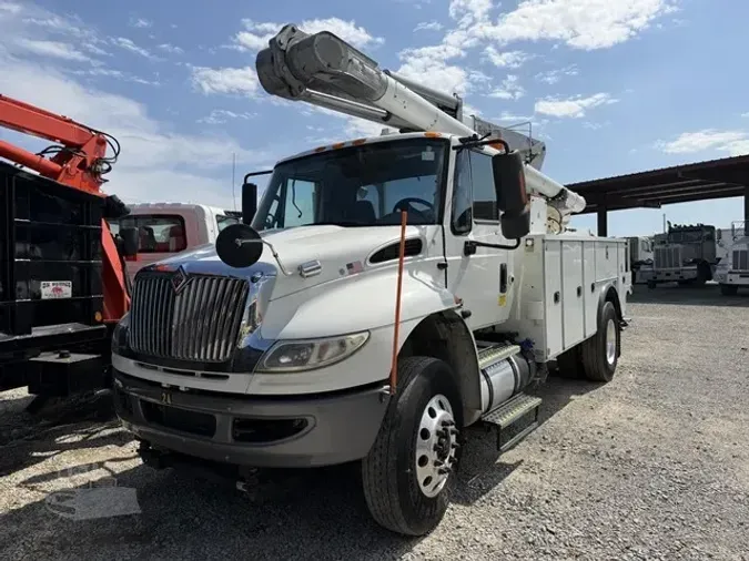 2015 ALTEC L42A692e796aacc263a3741d645e6e535977
