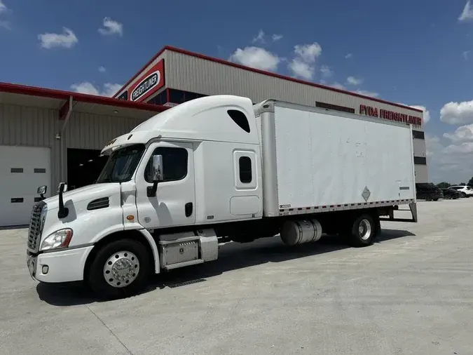 2016 Freightliner Cascadia