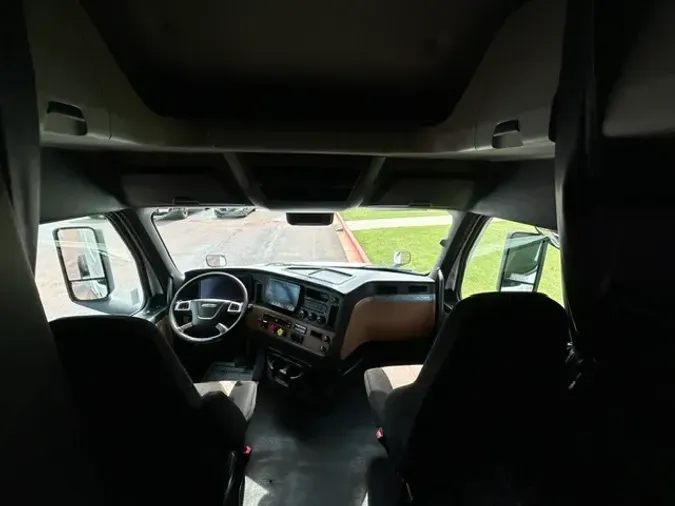 2022 FREIGHTLINER CASCADIA