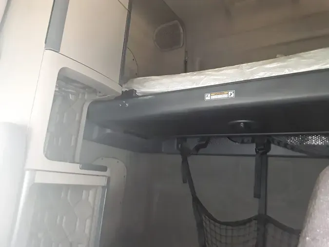 2019 FREIGHTLINER CASCADIA 125