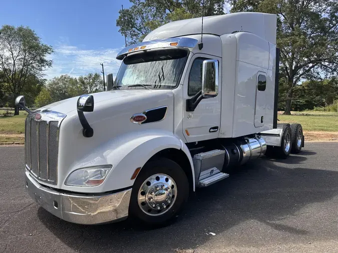 2020 Peterbilt 579