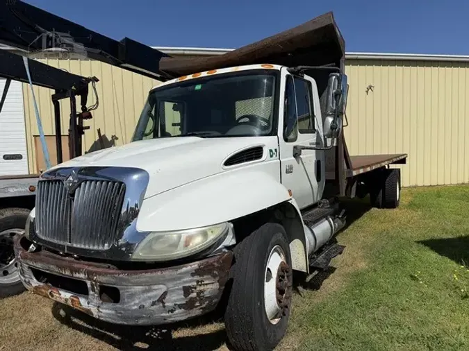 2006 INTERNATIONAL DURASTAR 4300