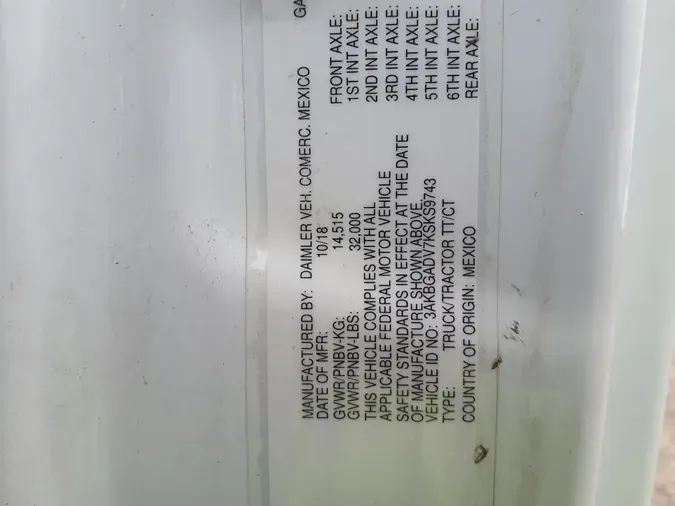 2019 FREIGHTLINER/MERCEDES CASCADIA 113