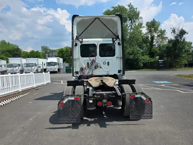 2020 FREIGHTLINER/MERCEDES NEW CASCADIA 126693a80445df4ecf4343d4dd38f1fc8f3