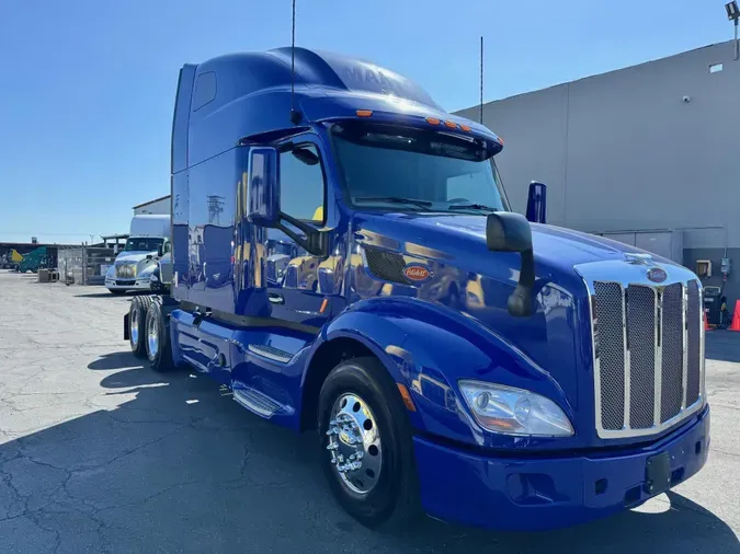 2022 Peterbilt 579
