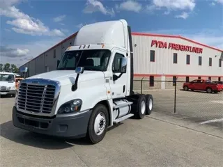 2014 Freightliner CASCADIA 125