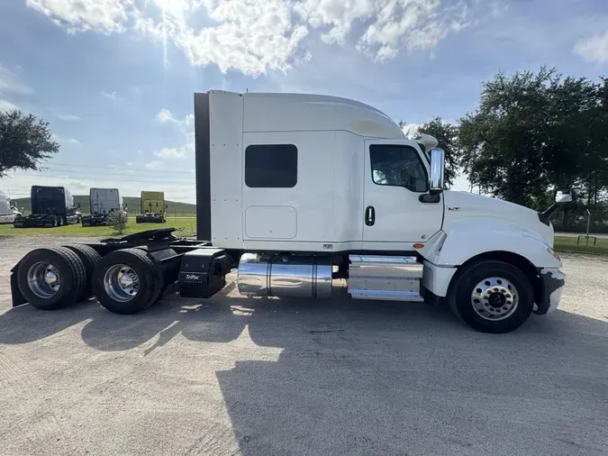 2021 International LT625