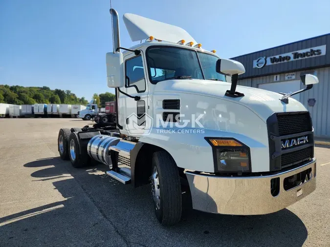 2023 MACK ANTHEM AN64T