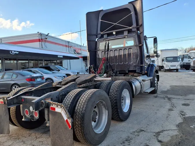 2020 FREIGHTLINER/MERCEDES M2-112