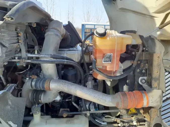 2019 NAVISTAR INTERNATIONAL RH613 DAYCAB S/A