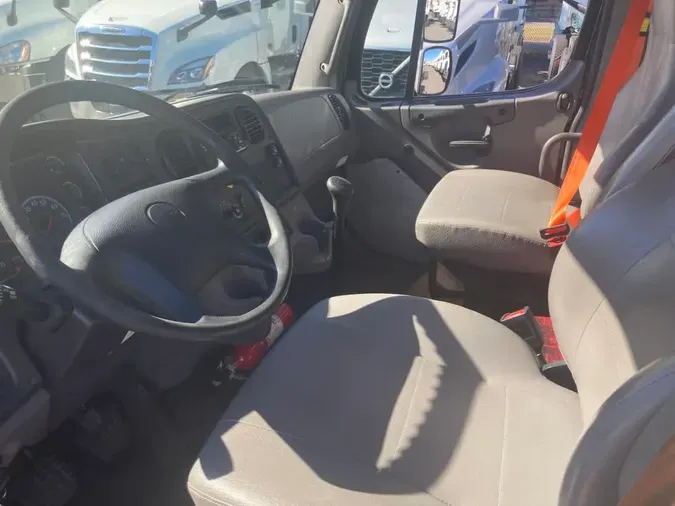 2019 FREIGHTLINER/MERCEDES M2 106