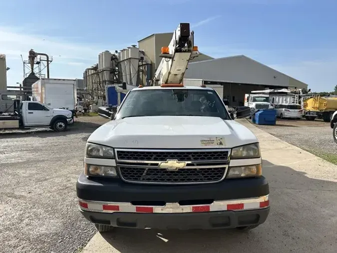 2005 VERSALIFT TEL29NE