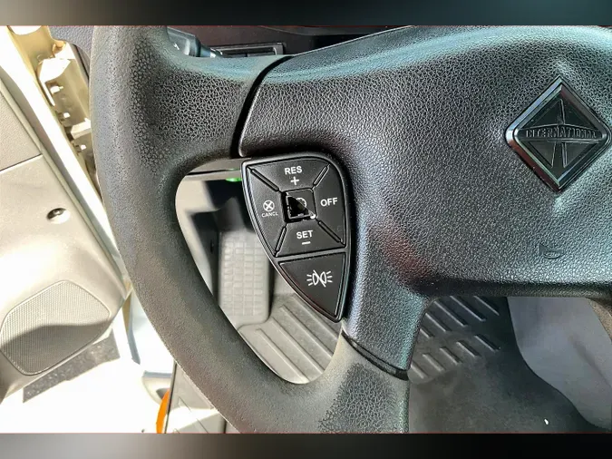 2019 INT LT625 6x4