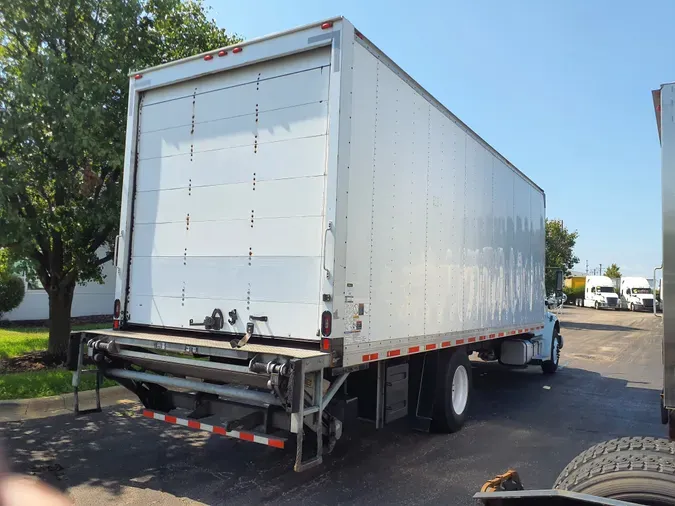 2021 FREIGHTLINER/MERCEDES M2 106