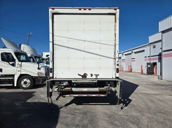 2018 FREIGHTLINER/MERCEDES M2 106